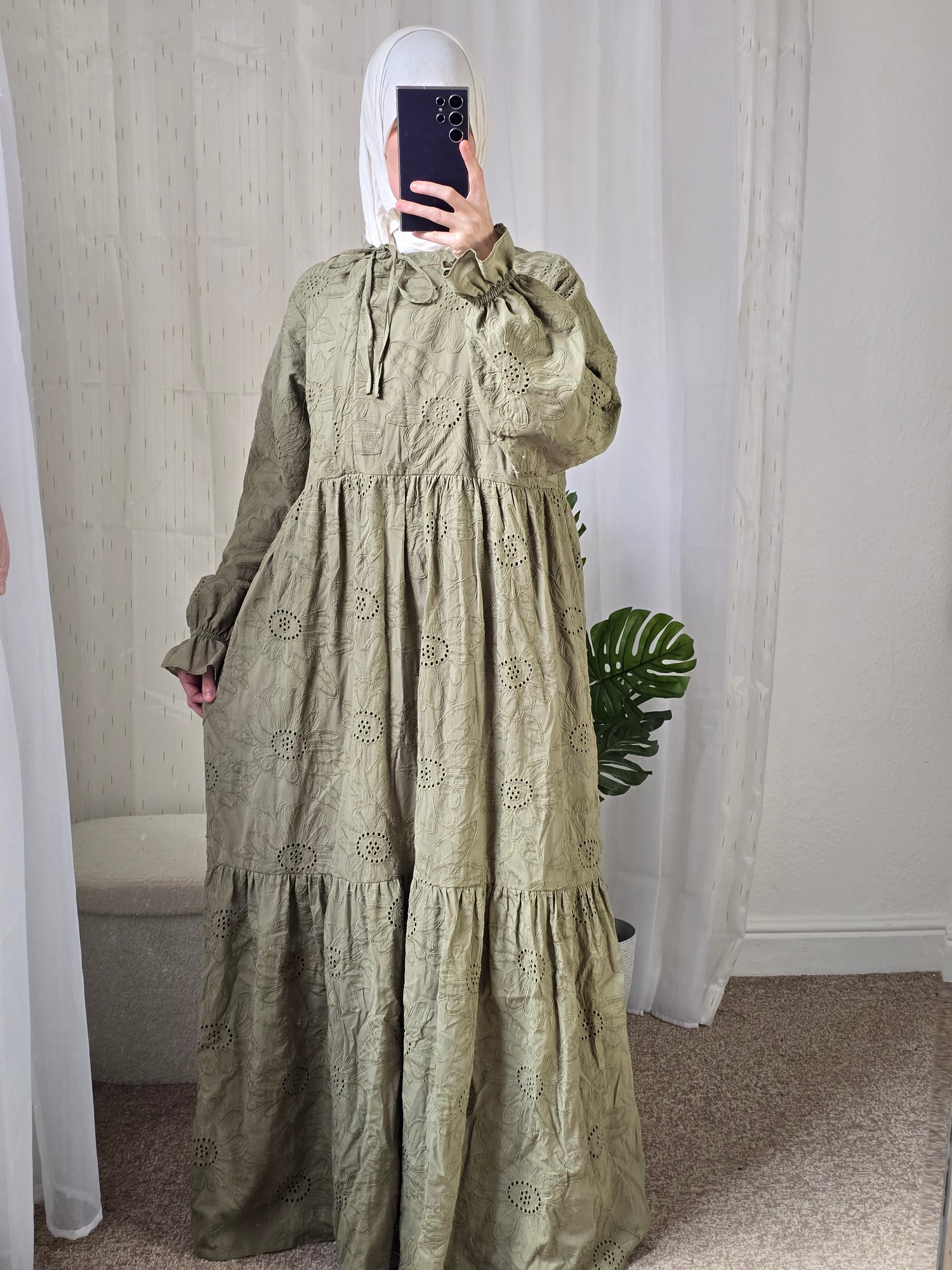 100% Eyelet Cotton Fully Lined Abaya with Pockets