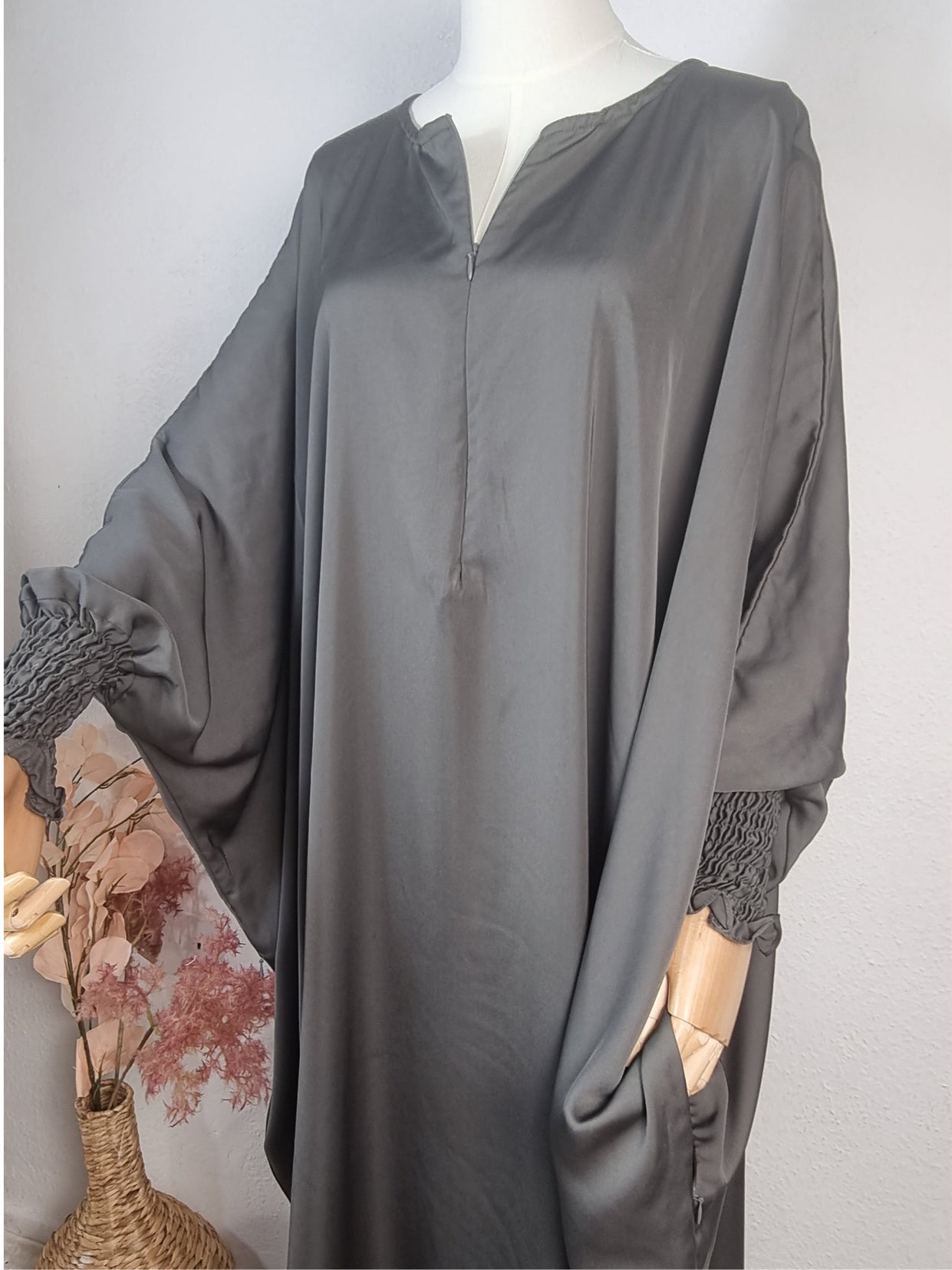 Butterfly Nida Abayas - Zip Pockets - Gorgeous Sleeves
