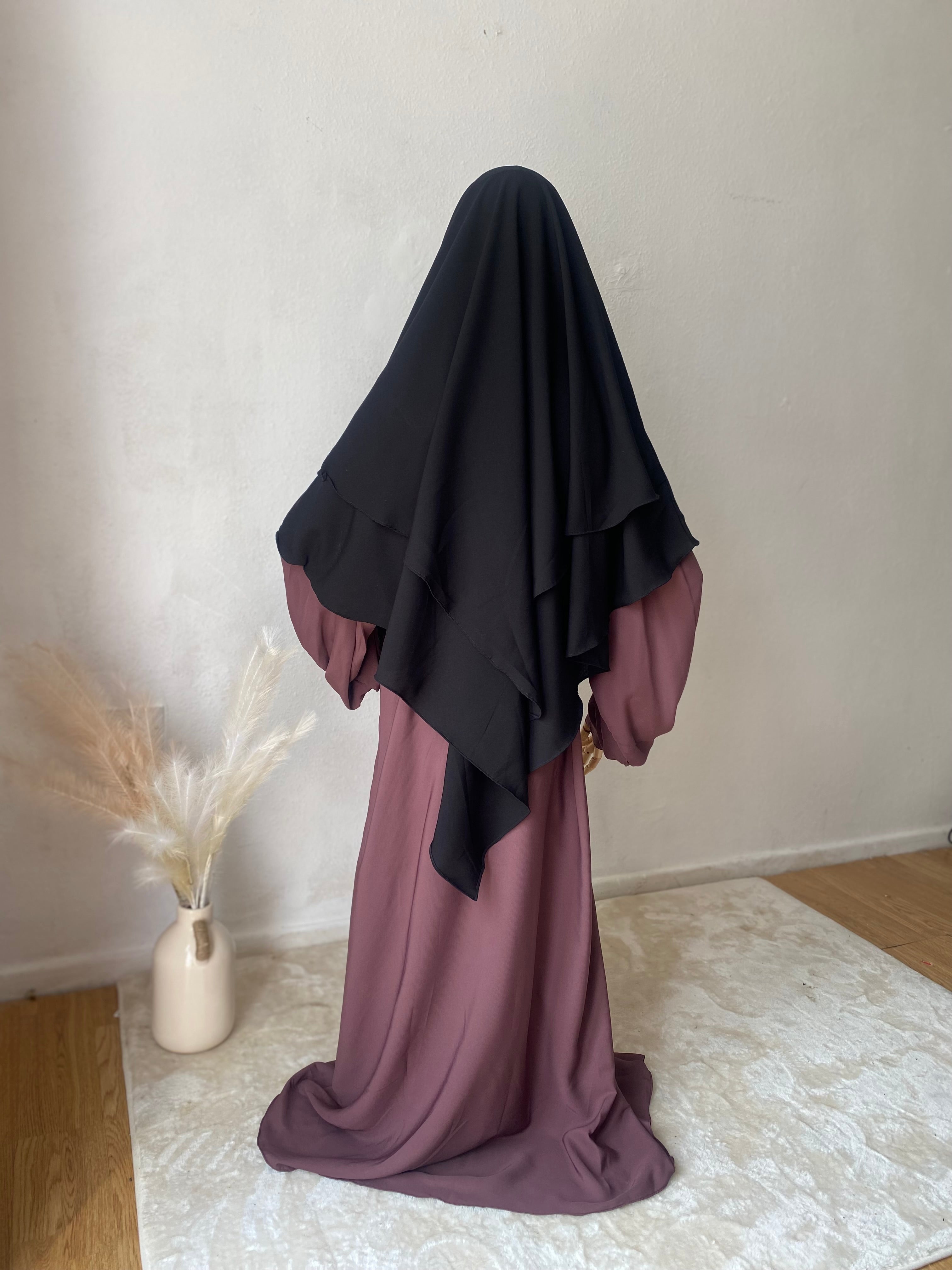 Mannequin wearing a maha- Black two layer triangle Khimar niqab ties -OnHerDeen Clothing