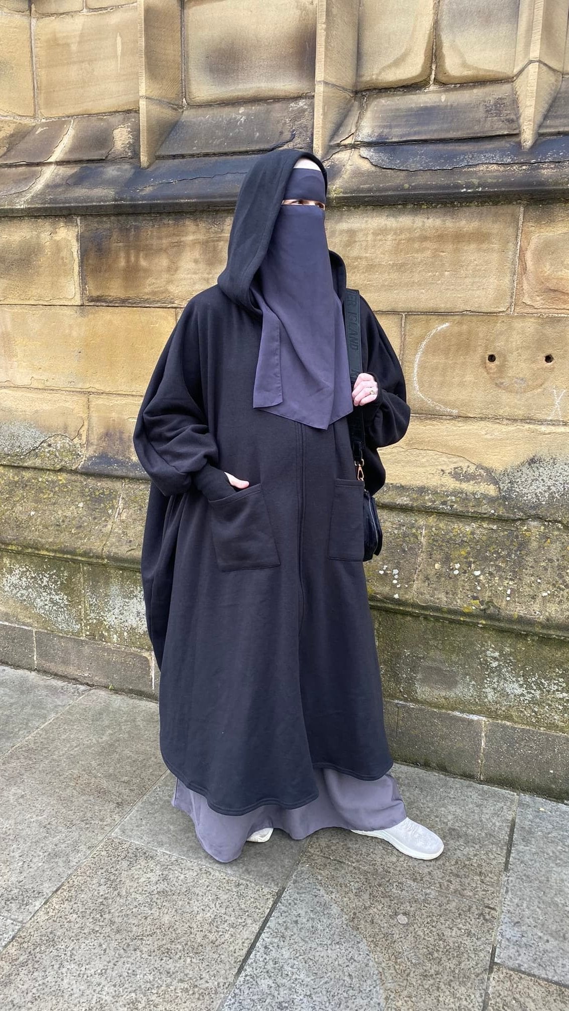 fleece poncho thumhole sleeves - onherdeen clothing