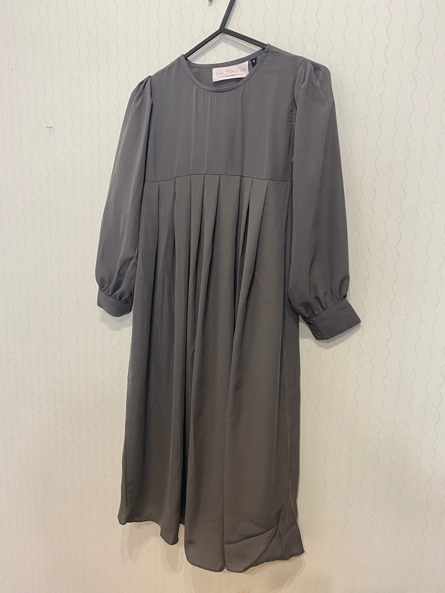 Grey Russian puffy cuffed sleeve abaya for girls -OnHerDeen Clothing 