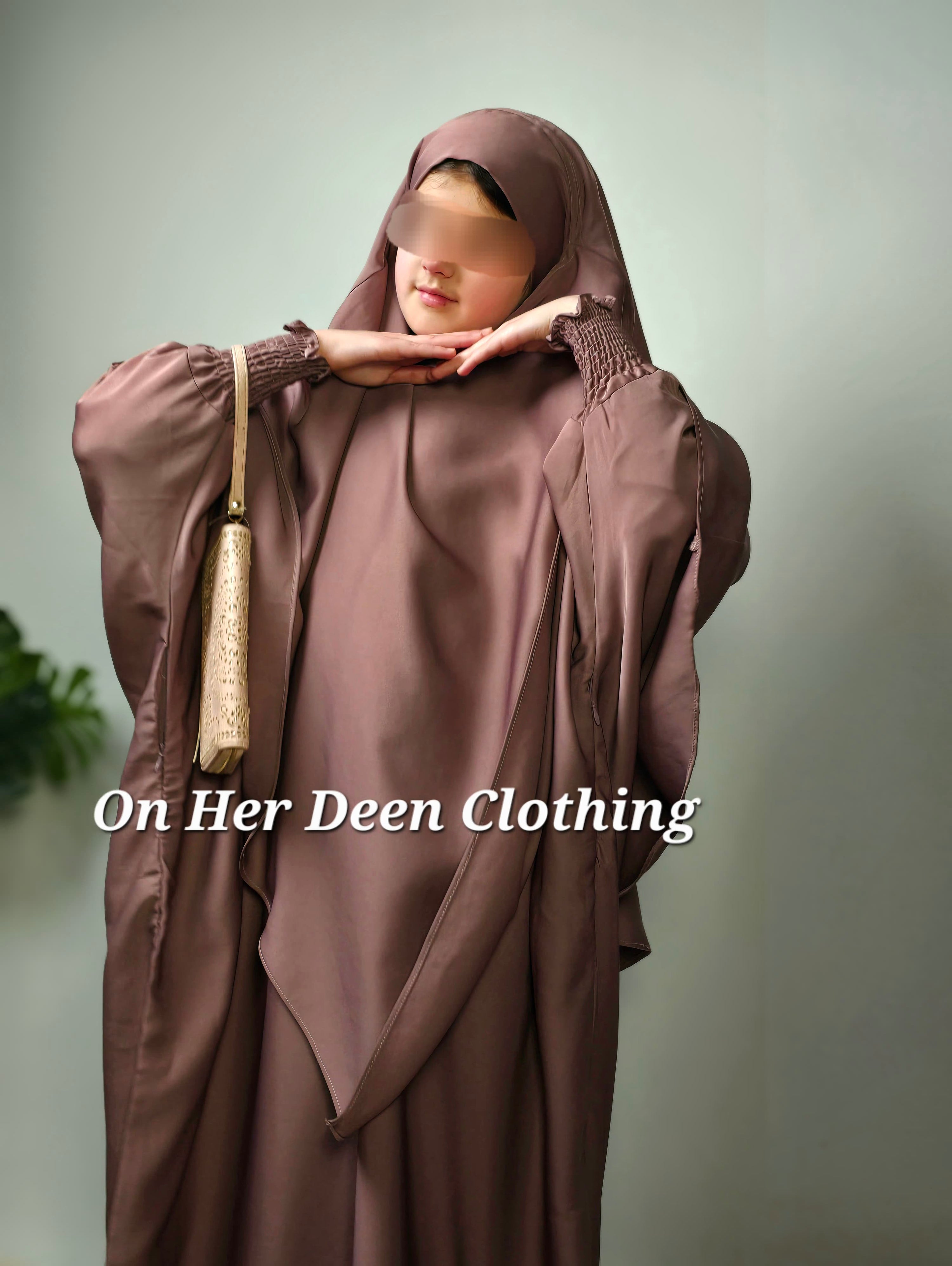 Girls in two piece abaya &amp; khimar set 
