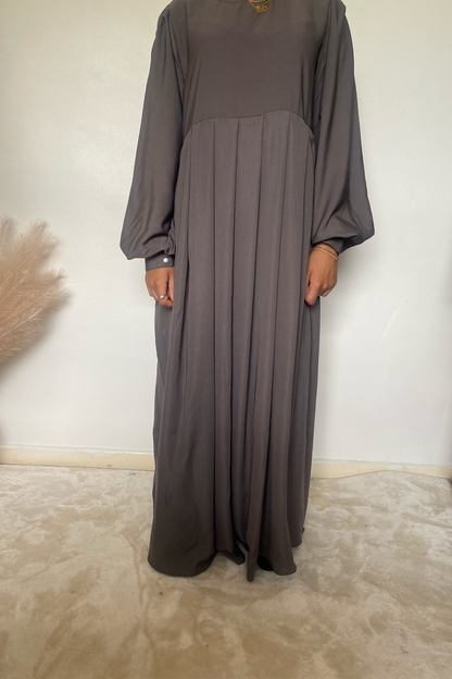 Maha girls Abaya grey onherdeen clothing 