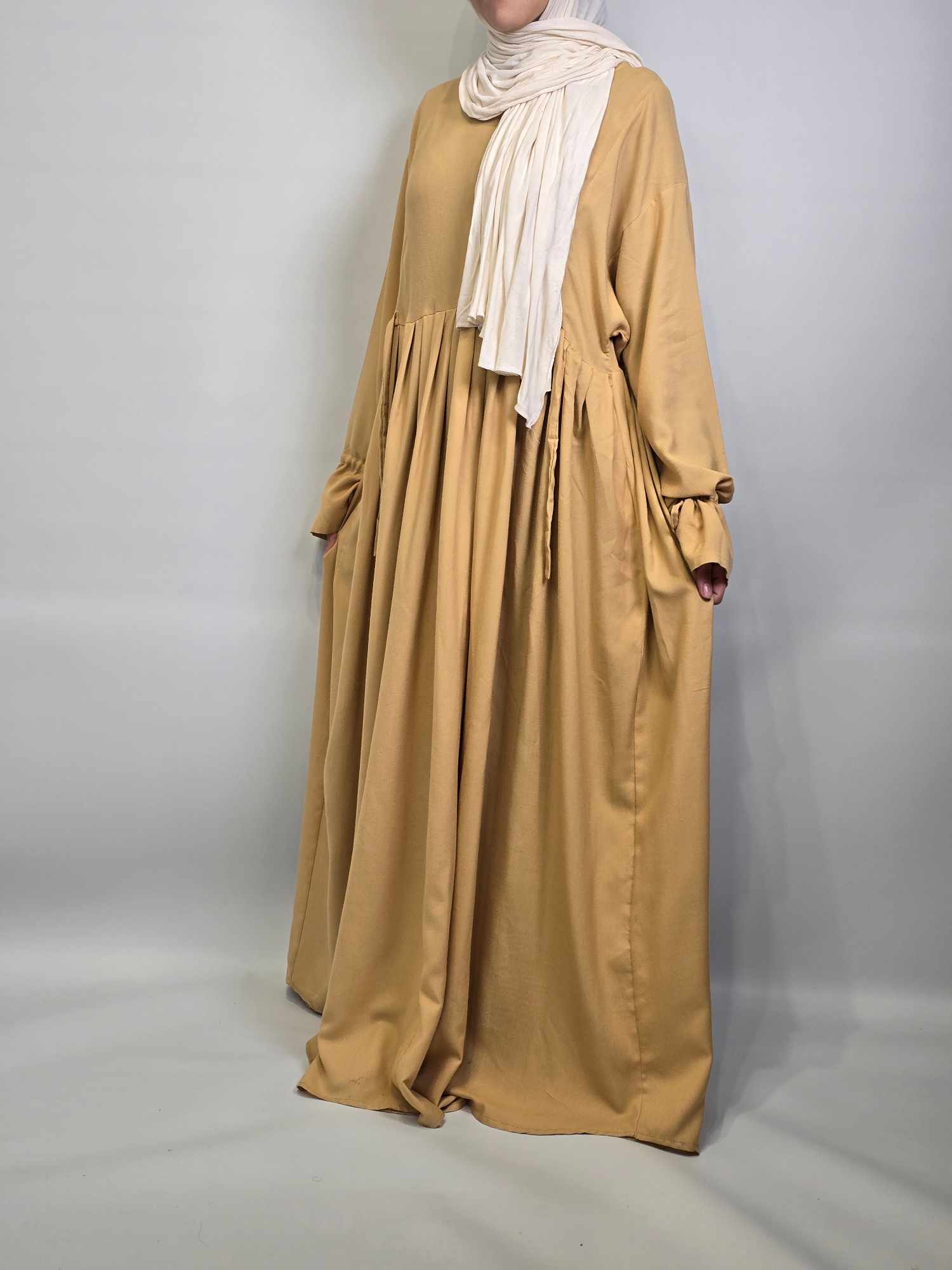 Modest fit cotton abaya nursing friendly with pockets 