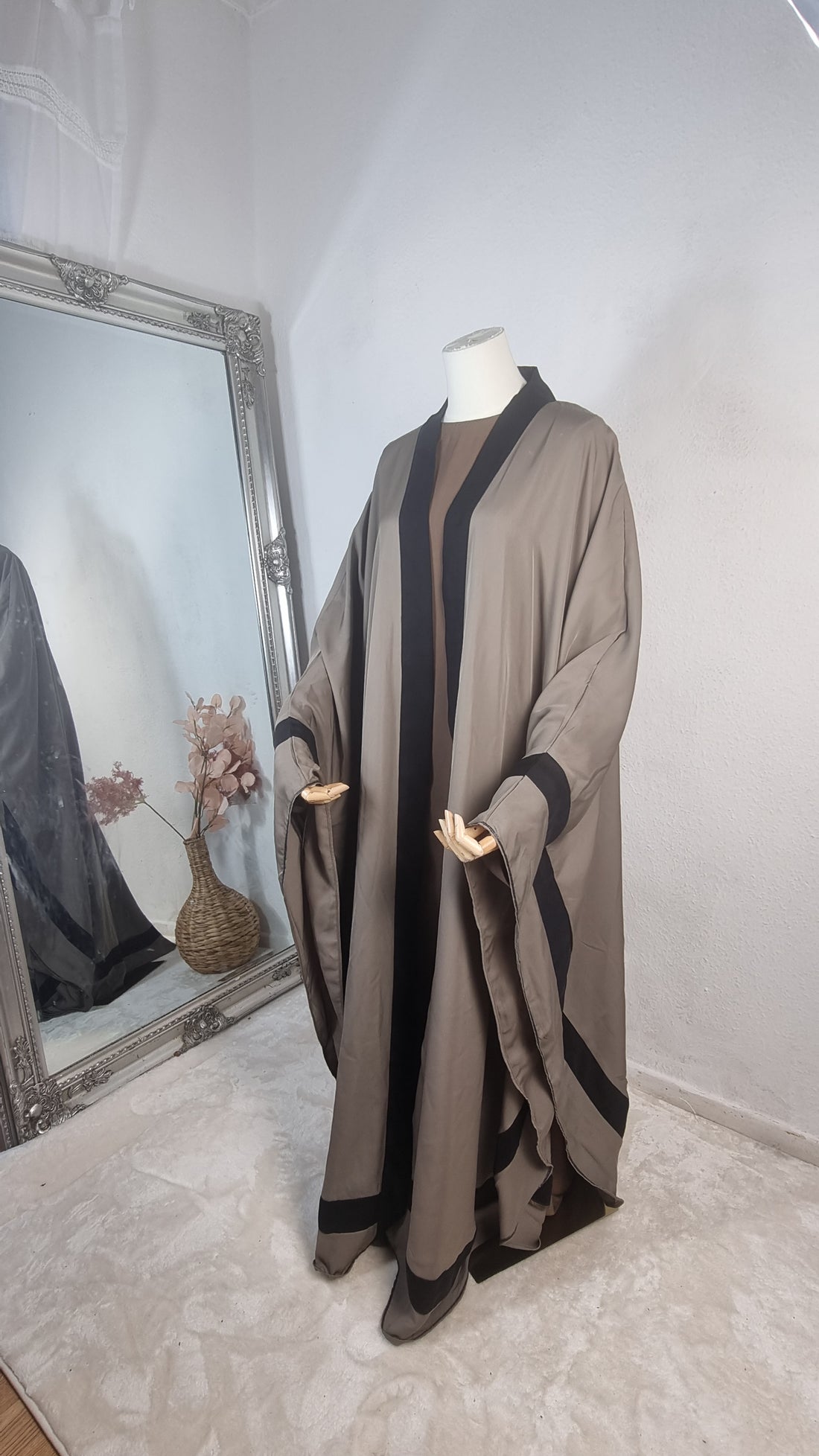Abaya open simple design