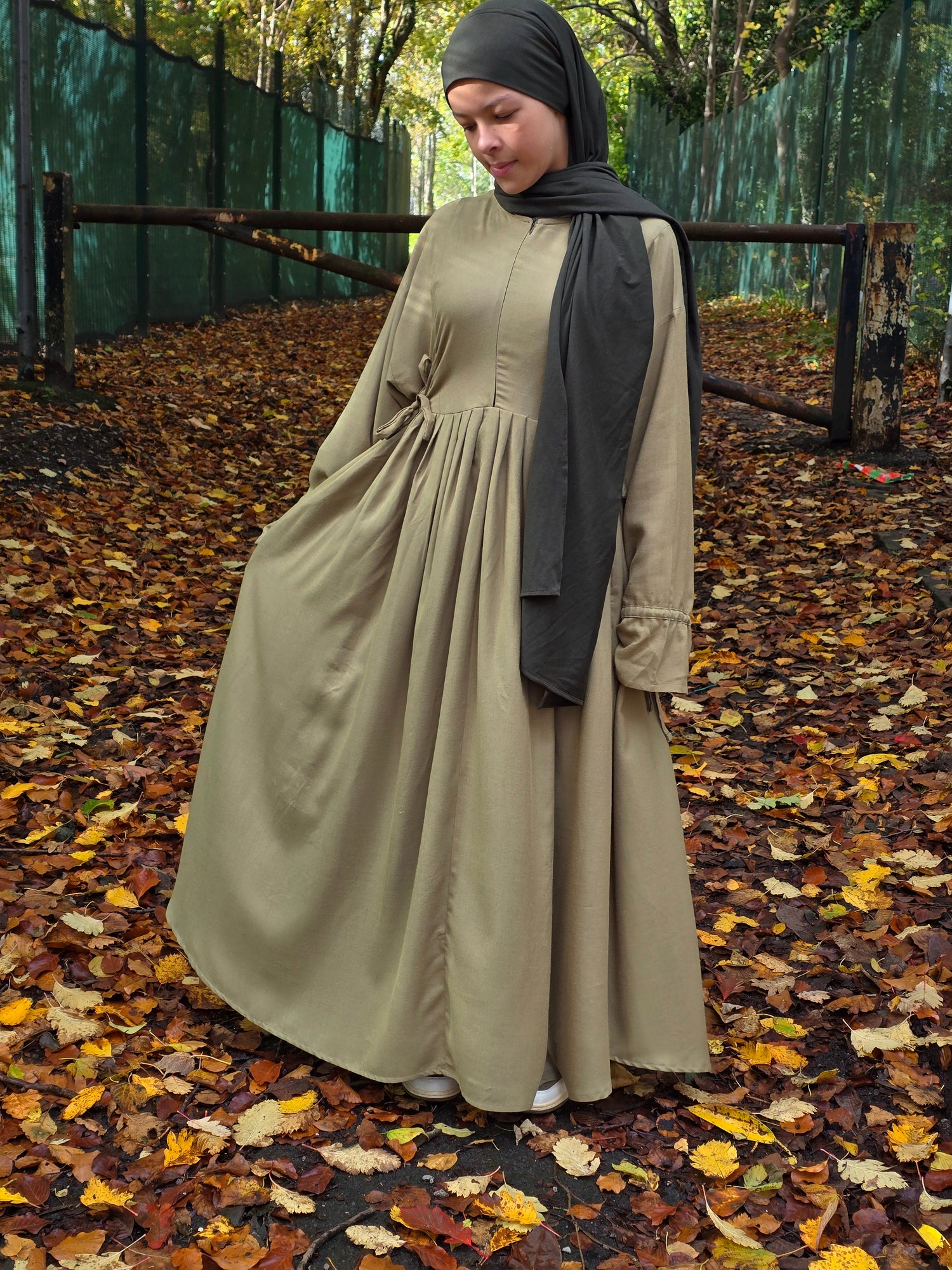 Soft Cotton Bow Abaya - Sage Green