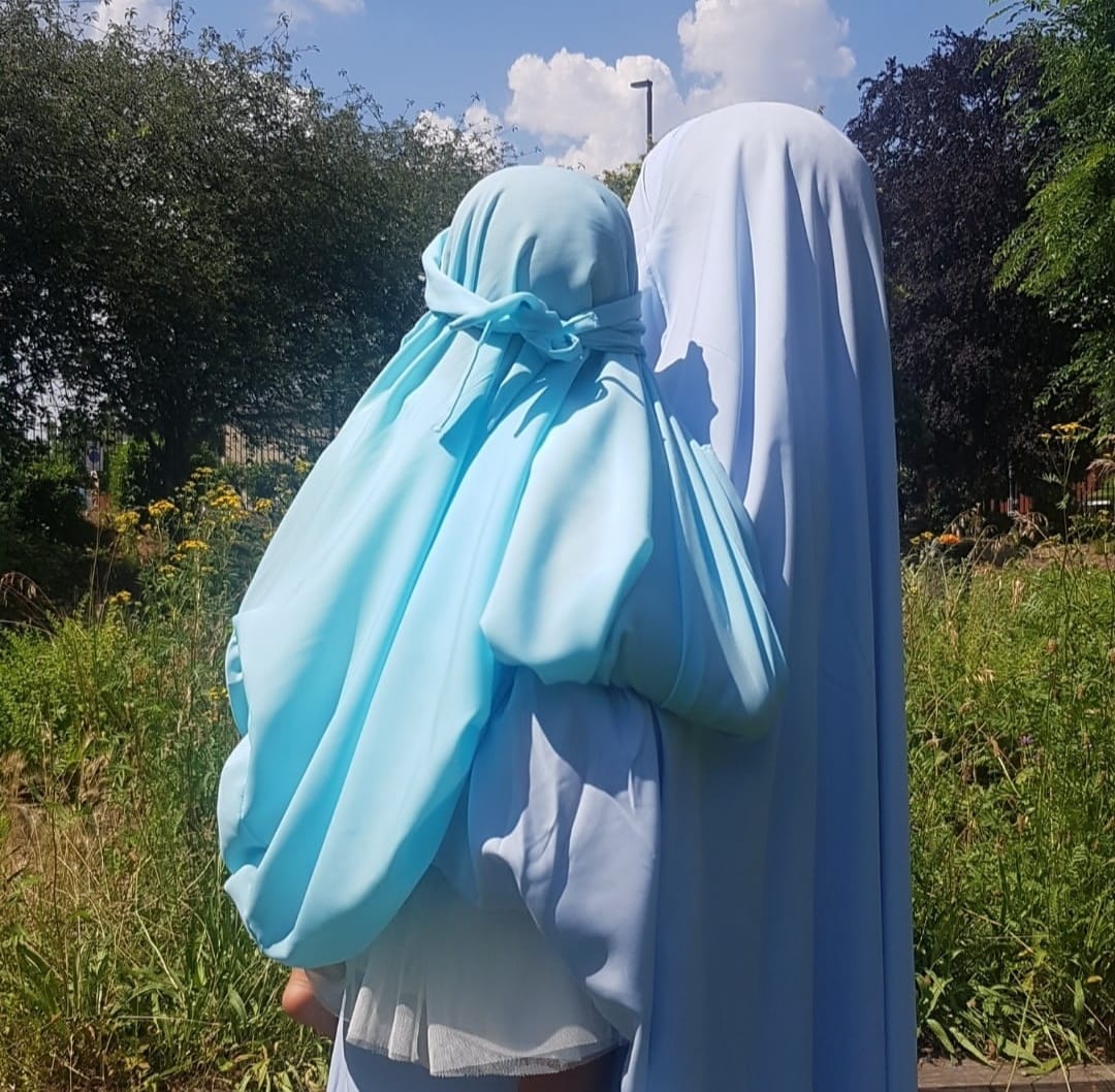 Sofa blue 2 piece jilbab - OnHerDeen Clothing 