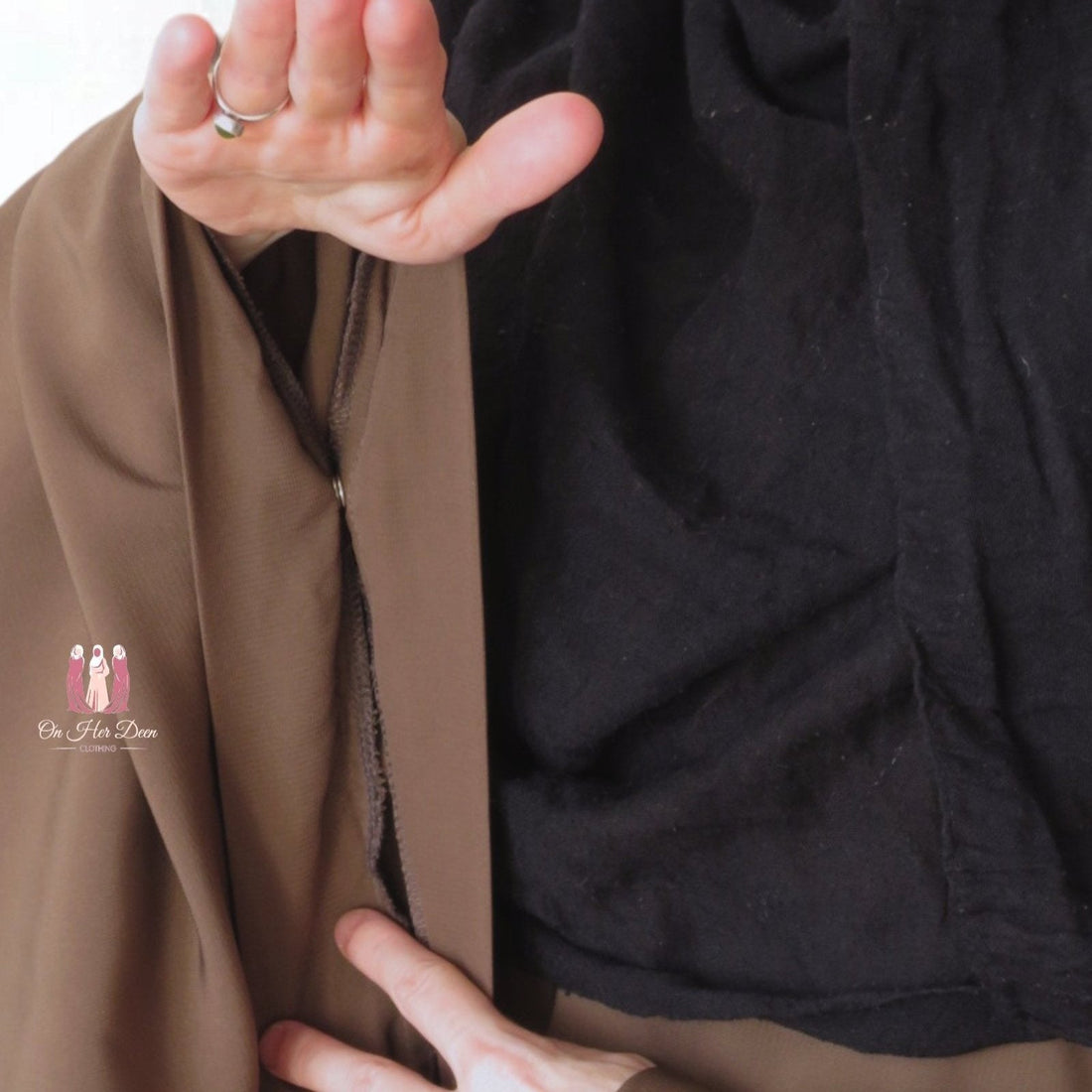 Wide Sleeve Brown Abaya